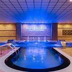 Hotel Aqua 2*