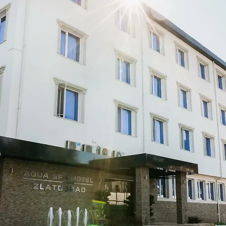 Aqua Hotel 2*